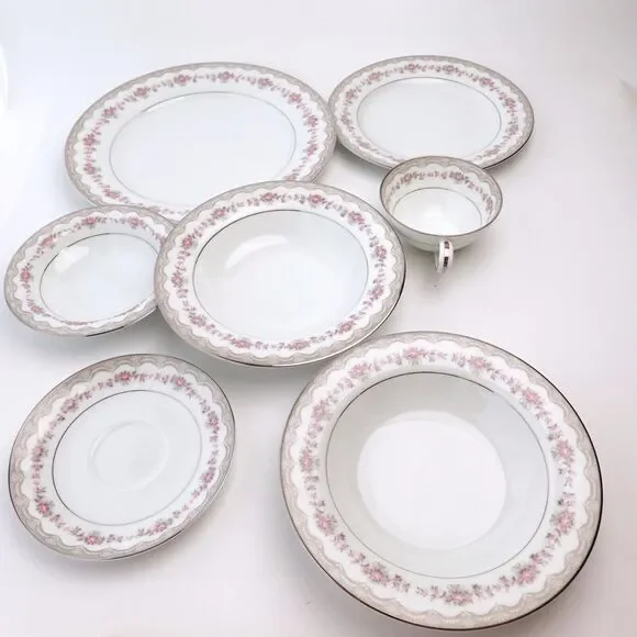 Vtg Noritake China Glenwood Dinnerware 7 Piece Place Setting for one #5770 Japan - Picture 2 of 16